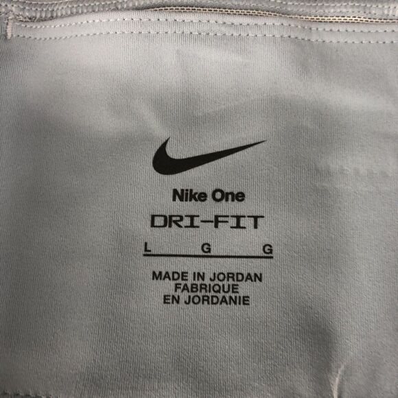 Nike One High Rise Sz L Light Blue Crop Workout Legging FN3236-44 MSRP $55 NWT - Picture 5 of 8